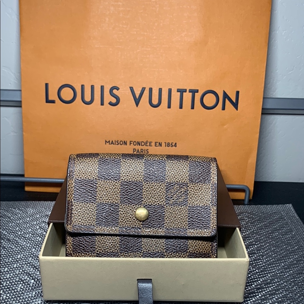 Louis Vuitton Brown Checkered Wallet
